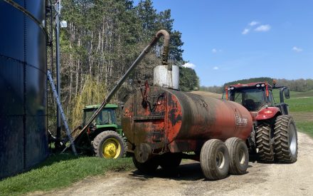 ▶ Manure Real-Time Nutrient Sensing Using a Near Infared Sensor System